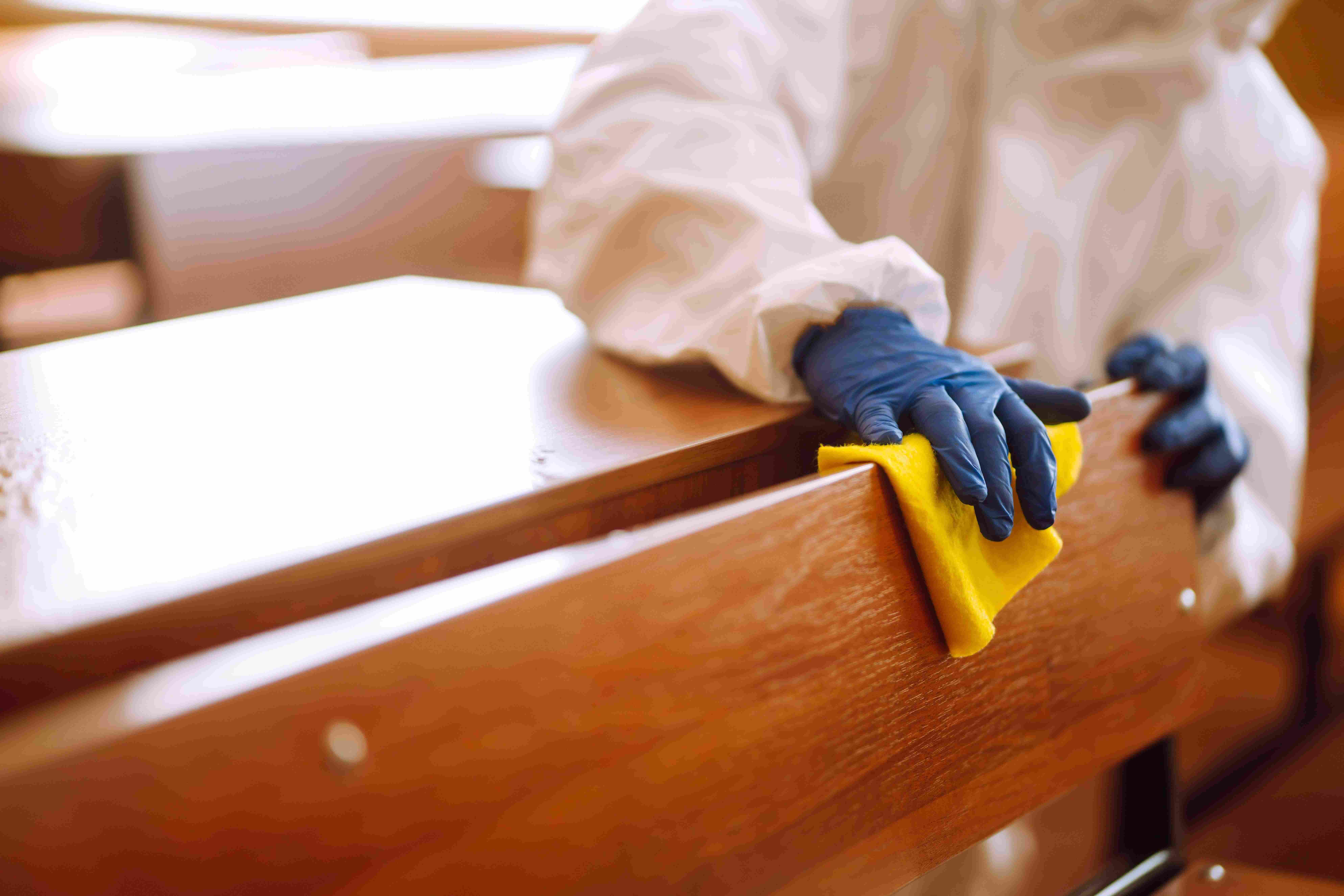 The Best DIY Furniture Cleaning Solutions for Homeowners
