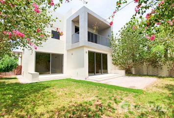 Spacious 5BHK unfurnished villa with pristine floors and large windows showcasing Dubai's immaculate deep cleaning service.